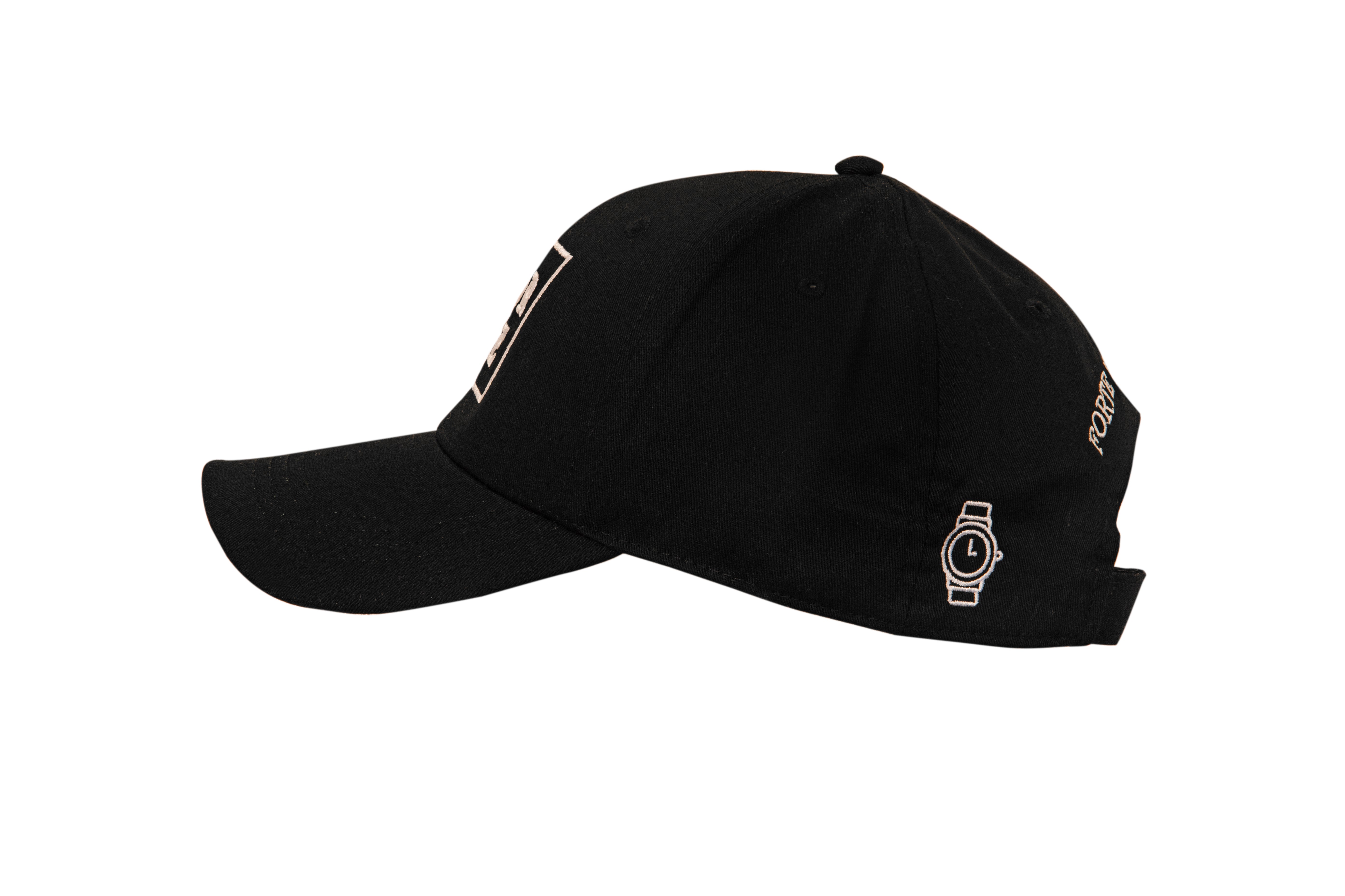 CAPPELLO FOR TE. Colore Nero - Ricami Bianchi